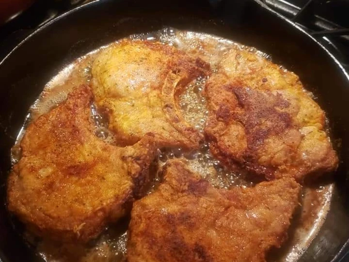 Easy Steps to Make Recipes Country Pan fried pork chops the Delicious Appealing.