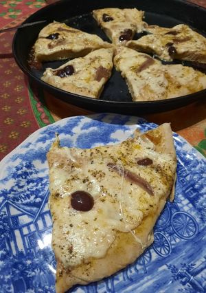 Una foto de Pizza de Semana Santa
