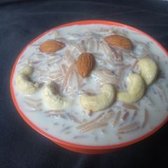 A picture of Seviyaan kheer.