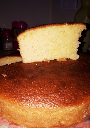 Una foto de Torta fácil con jugo y pulpa de naranja