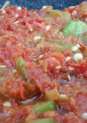 Foto resep Sambal terasi mentah belimbing wuluh