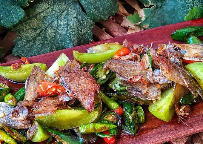 Resep Tumis Pedas Ikan Sepat Oleh Dapur Ade Cookpad