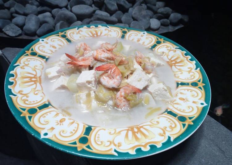Resep Tahu Udang Mangga Muda, Bikin Ngiler