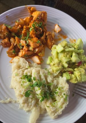 Una foto de Filete de pescado con ajo y limón