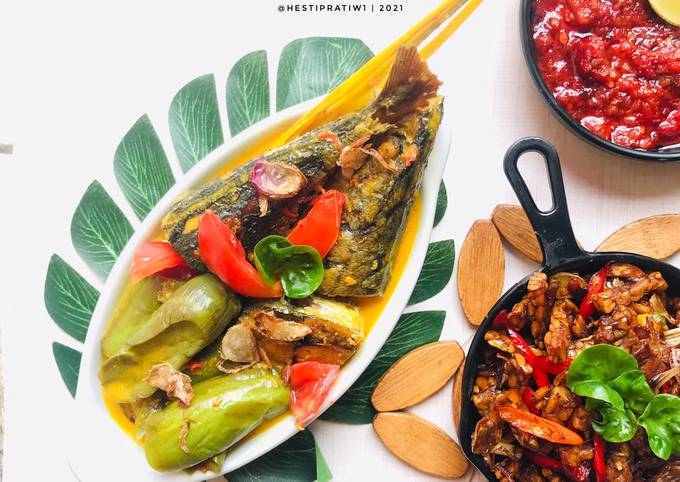 Recipe: Appetizing Gulai Tongkol Terong Ijo