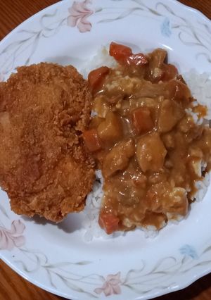 咖哩雞腿排飯 的食譜成品照片