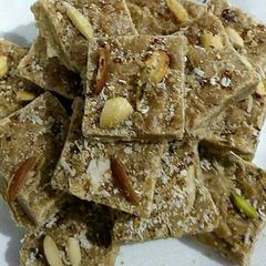 A picture of Groundnuts ki barfi.