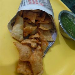 A picture of Kurkuri Papdi.