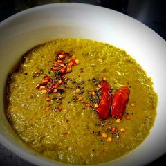A picture of Onion Tomato Green Chutney.