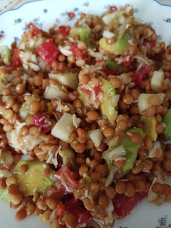 Una foto de Ensalada veraniega de lentejas