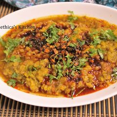 A picture of Masoor Dal Tadka (Tempered Red Lentil Curry).