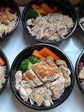 อกไก่พริกไทยดำ
