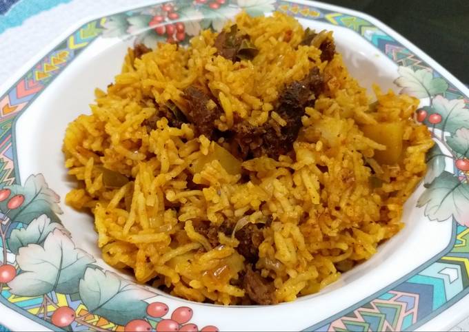 Goan Chorizo Pulao Recipe by Rosalyn_Kitchen - Cookpad