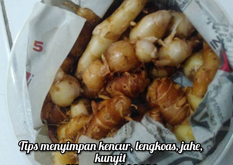 Tips menyimpan kencur, lengkoas, jahe, dan kunyit ala saya