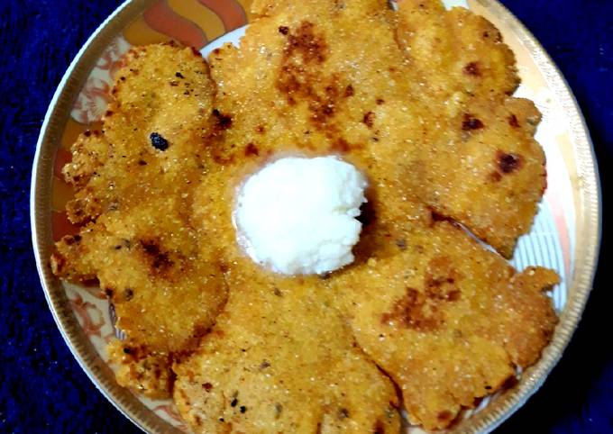 Recipe of Super Quick Homemade Makki Ki Roti - Easy Recipes for Beginners