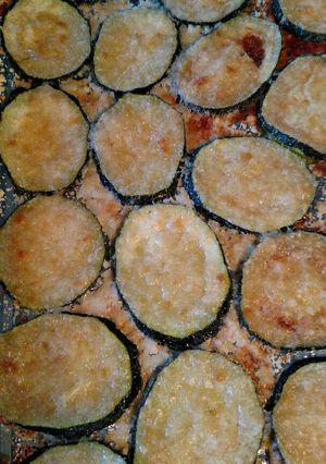 A picture of Zucchini chips.