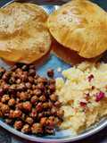 Halwa Poori Chana