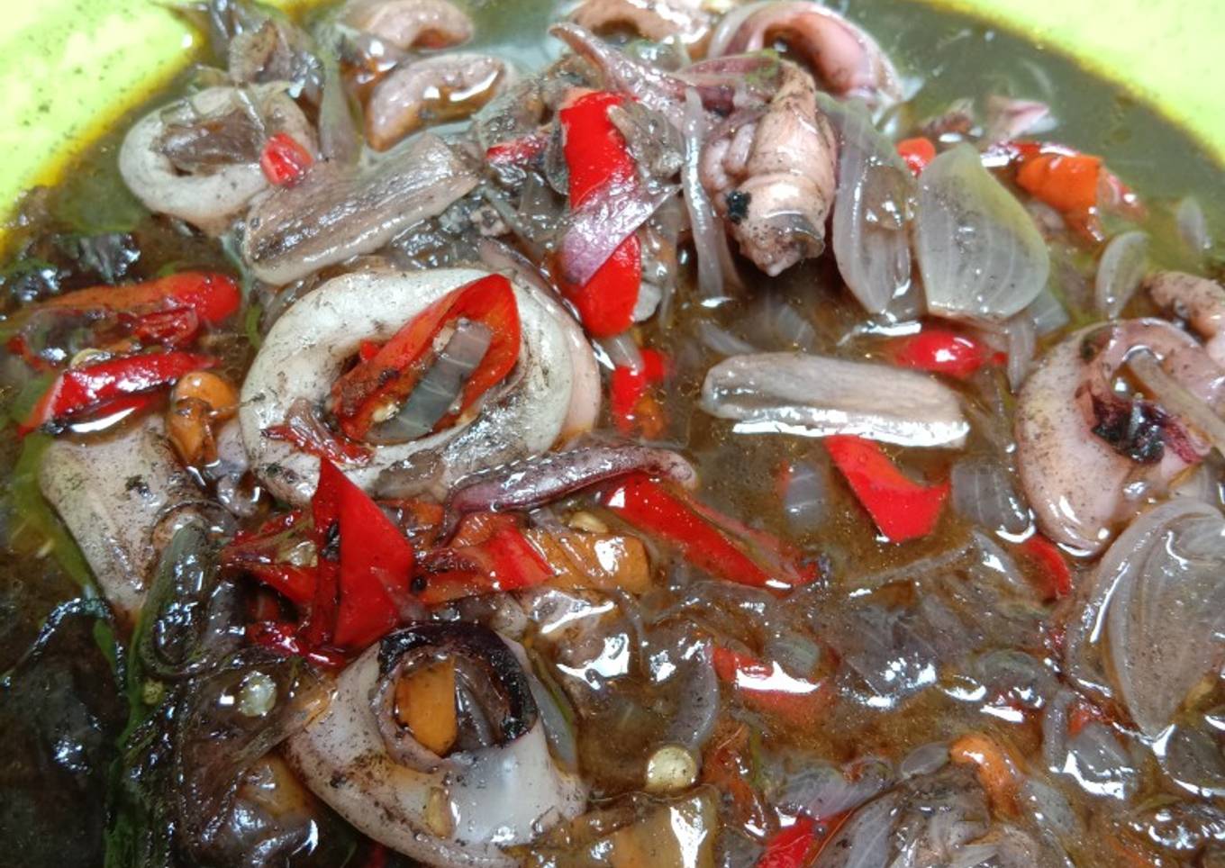 Cumi hitam pedas goreng