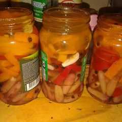 Foto principal de Piñones y zanahoria al escabeche