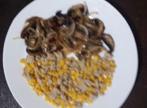 Una foto de Hongos con picadillo ranchero don Martín