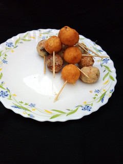 Milk candy balls (gullisuwa) ainihin hoton girkin