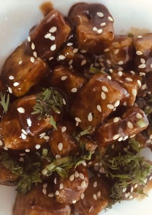 A picture of Crispy chili honey tofu.