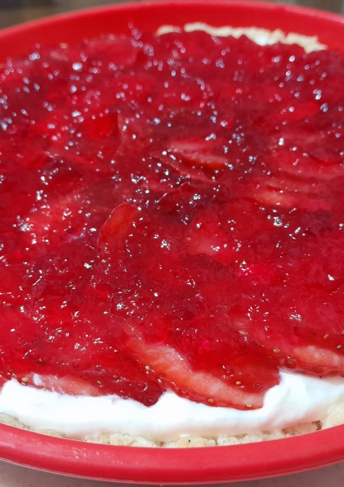 Una foto de (KETO) 🍓TARTA DE FRUTILLA 🍓