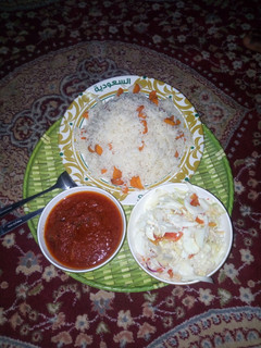 Carrot rice with stew and Cabbage salad ainihin hoton girkin