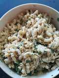 Ensalada fresca de coditos con pollo