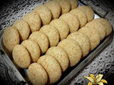 کلوچه کنجدی