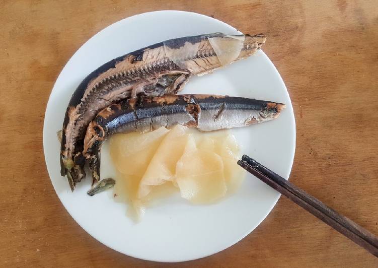 Kitchen Time 發表的化骨秋刀魚食譜 Cookpad