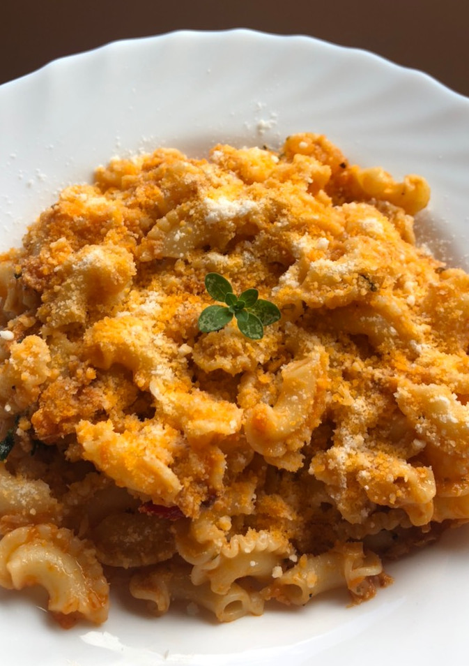 Una foto de Macarrones con atún 🍝