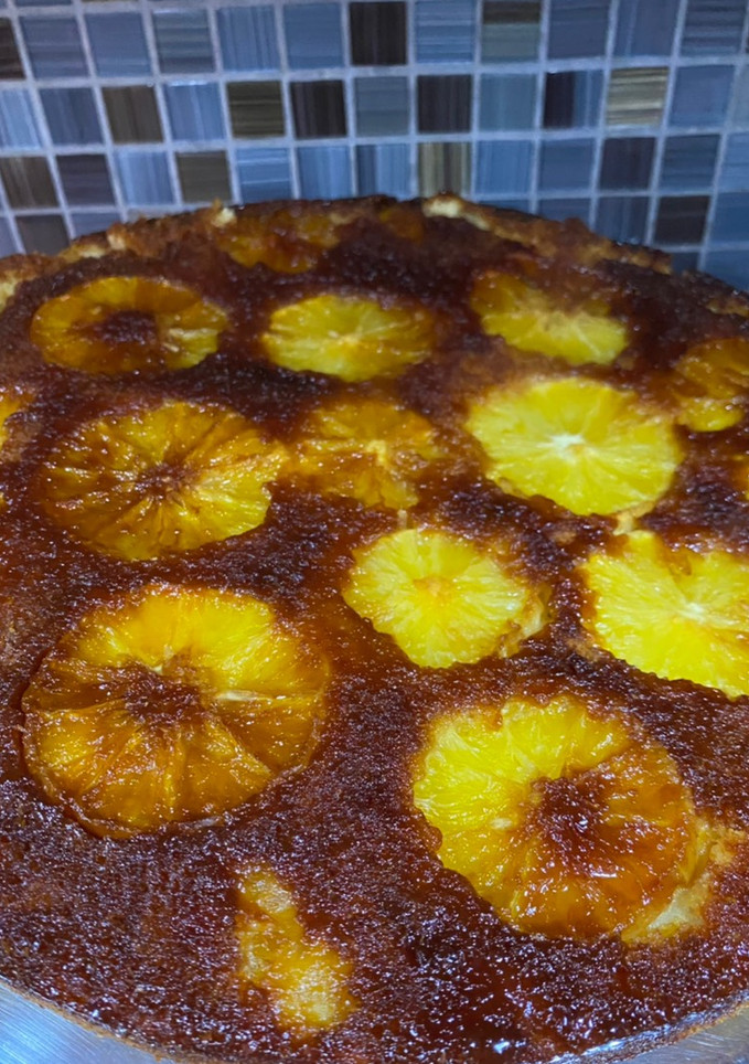 Una foto de Torta invertida de naranjas 🍊 y coco 🥥