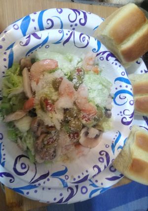 A picture of QUICK, SHRIMP & MUSHROOM SALAD.