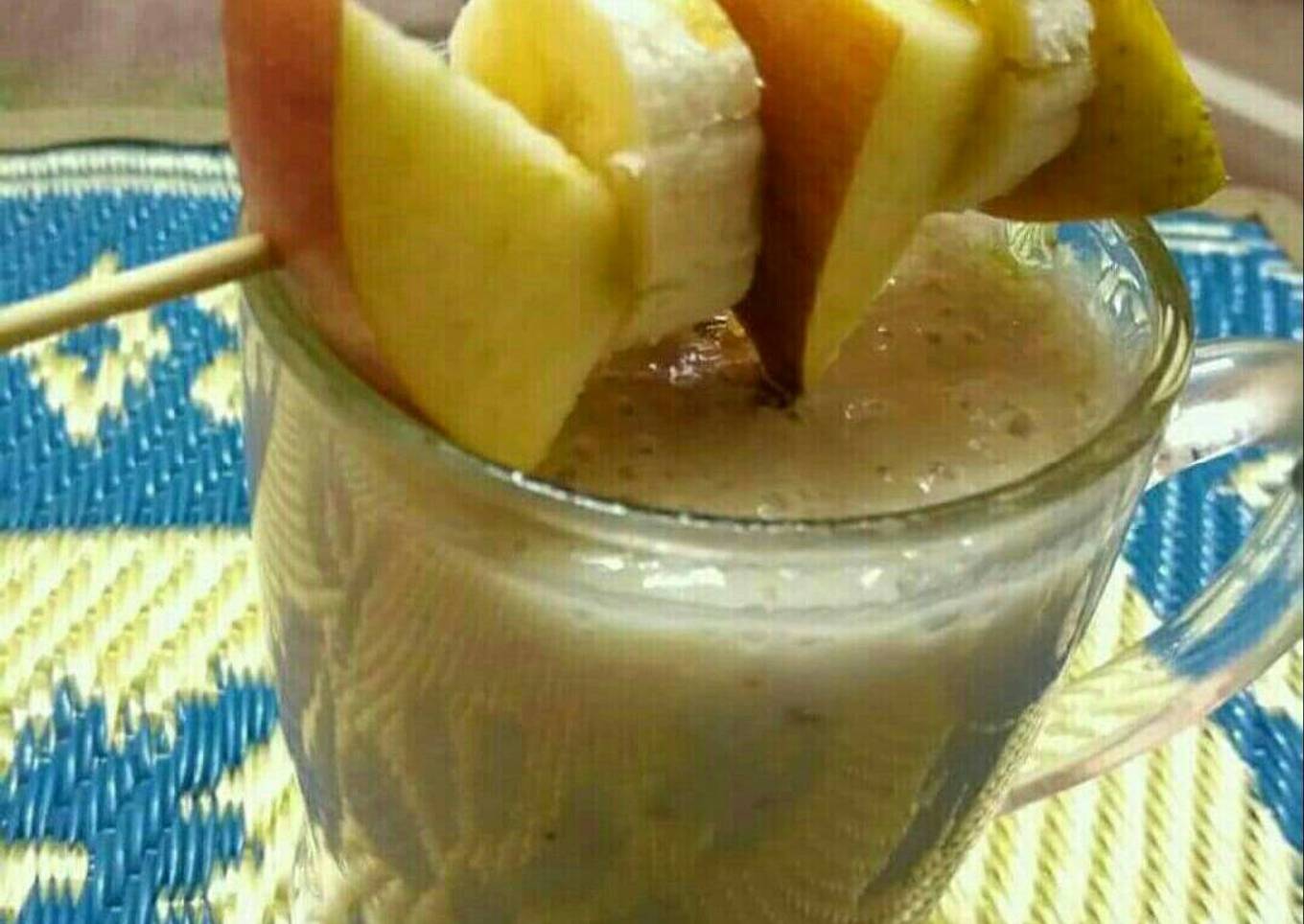 Banana Apple Shake