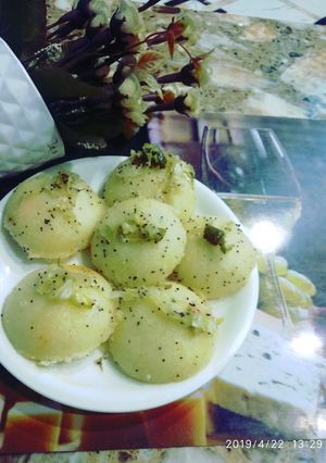 A picture of Fried idli.