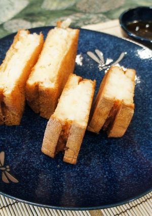 A picture of Japanese Shrimp Toast or Hatoshi (ハトシの作り方) with gluten free option.