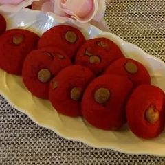 A picture of Red velvet cookies.