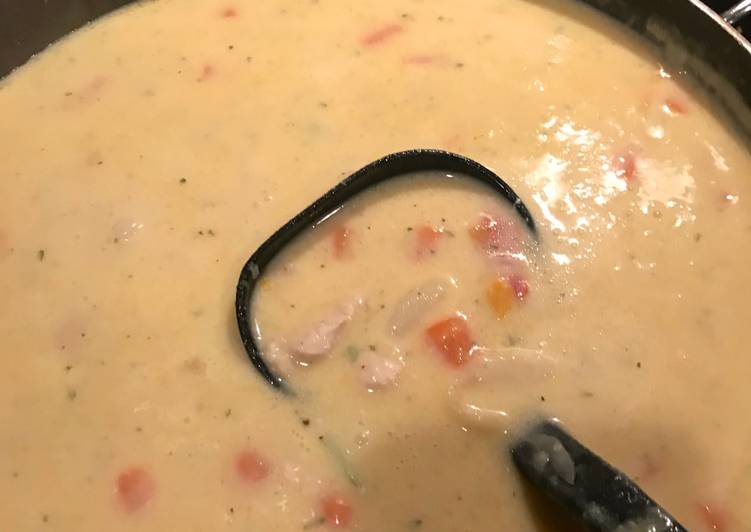 Chicken potatoes soup