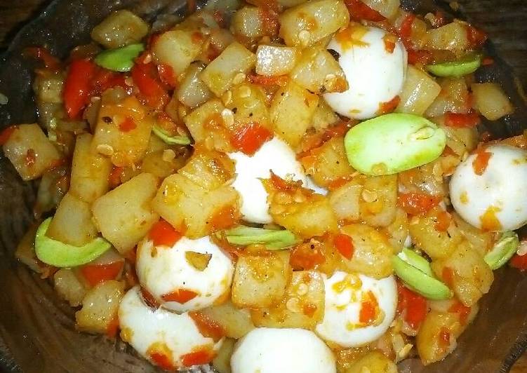 Cara Gampang Membuat Balado KTP (kentang telur pete) yang Bisa Manjain Lidah