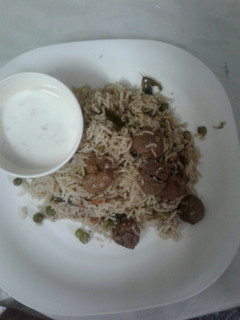 A picture of Soya chunks pulao (nutri nuggets).