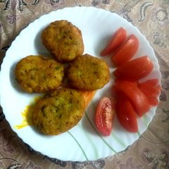 Potato fish cutletکتلت ماهی A picture of Potato fish cutletکتلت ماهی.