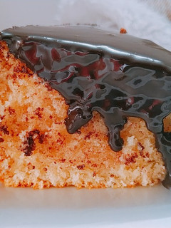 A picture of Hot milk cake.