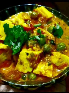 A picture of Picnic Special Satvik Matar Paneer.