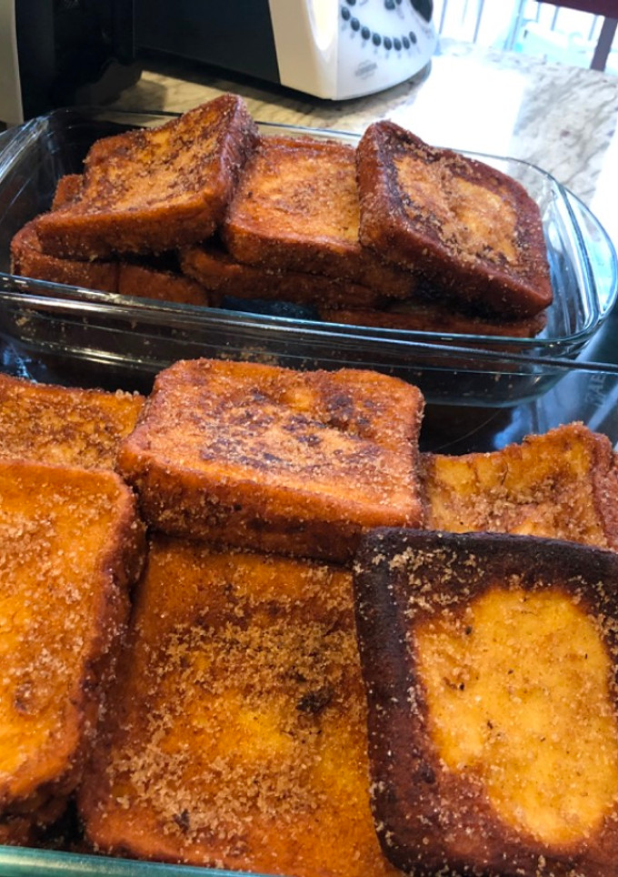 Una foto de Torrijas de Semana Santa😋😋