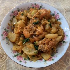A picture of Chicken with moli,.
