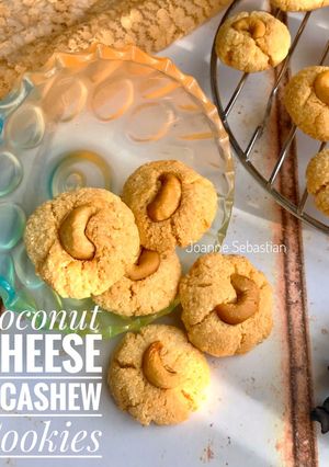 Foto resep Coconut Cheese & Cashew Cookies -Keto