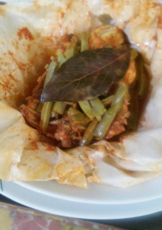 Una foto de Mixiotes de pollo en olla de presión