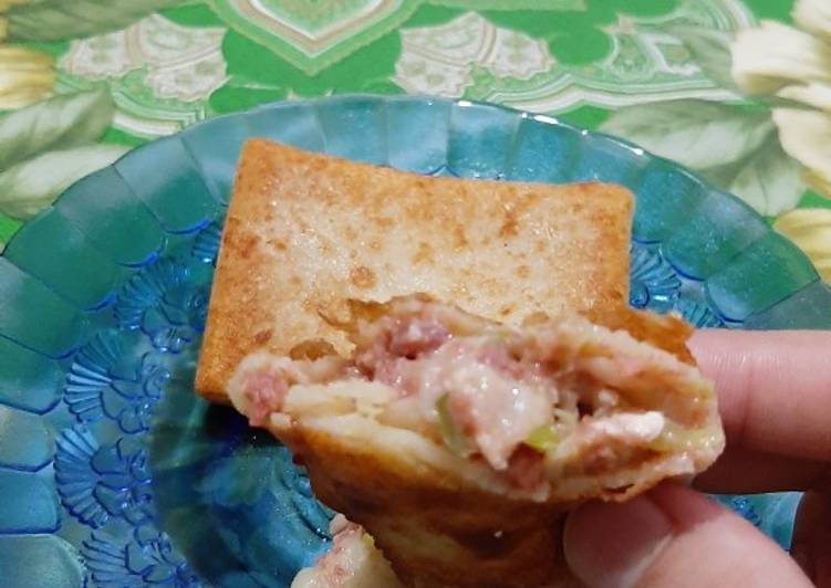 Cara Gampang Menyiapkan Martabak Kornet Mini Anti Gagal