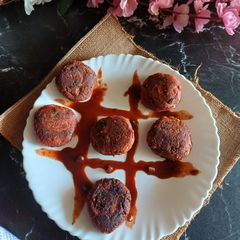 A picture of Beetroot Sweet Potato Tikki / Pink Tikki.